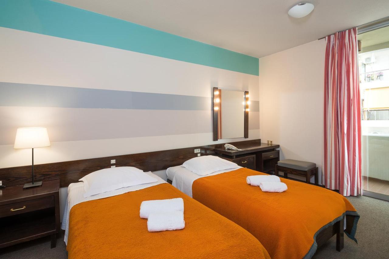 Marina Alimos Hotel Apartments 아테네 외부 사진