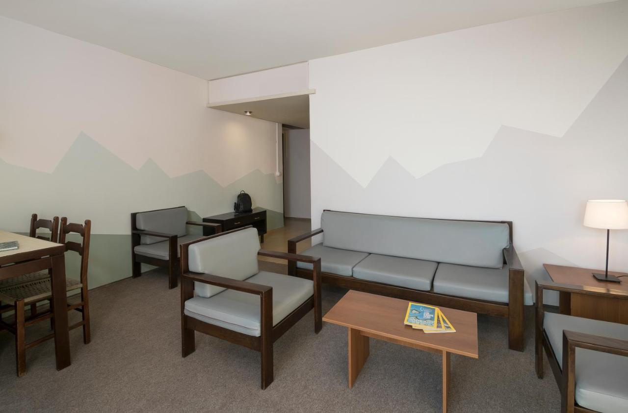Marina Alimos Hotel Apartments 아테네 외부 사진