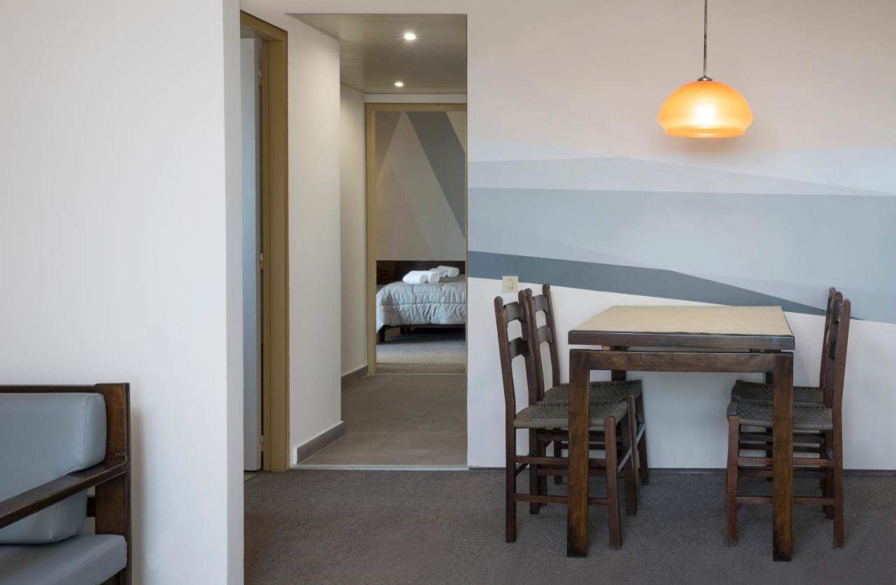 Marina Alimos Hotel Apartments 아테네 외부 사진