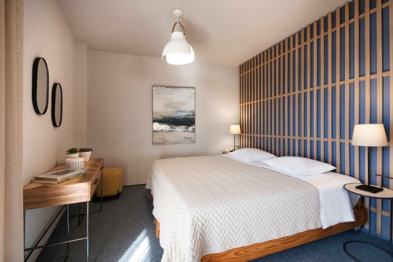 Marina Alimos Hotel Apartments 아테네 외부 사진